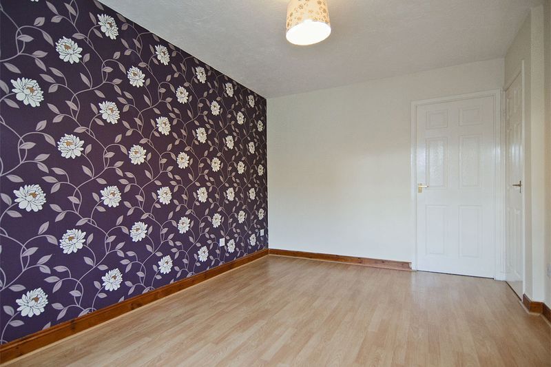 Property photo 2 of 14 Photo 8