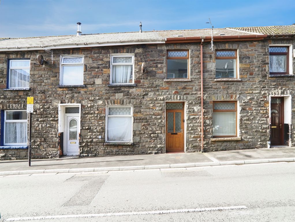 Property photo 1 of 19