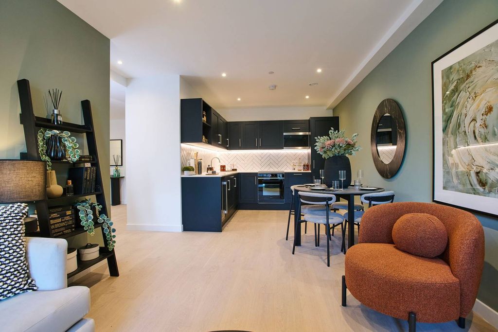 Property photo 3 of 26