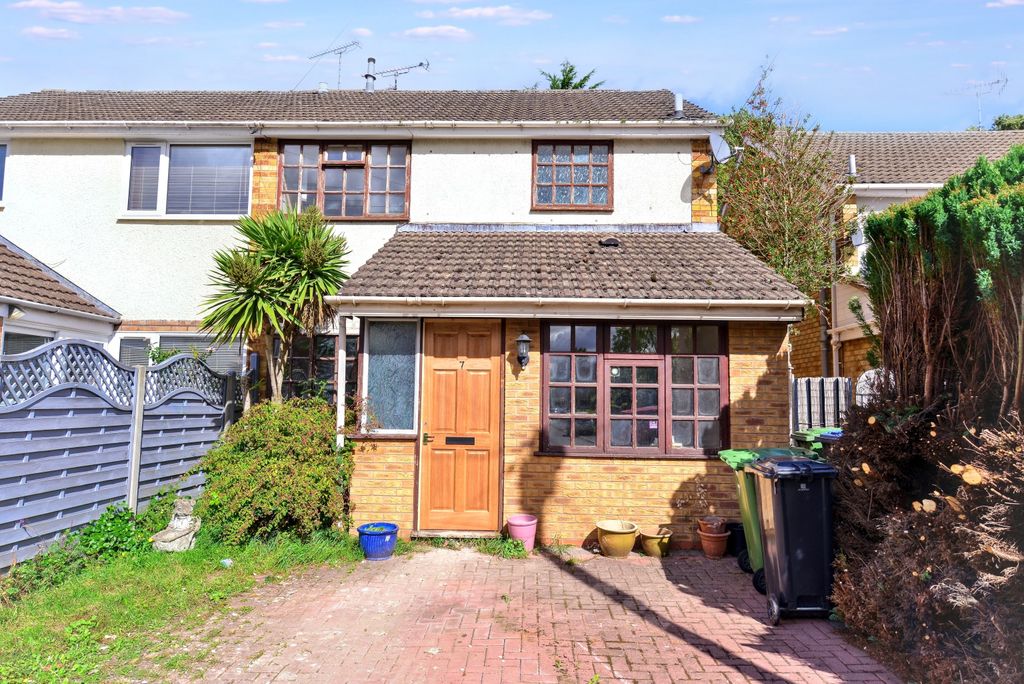 Property photo 1 of 17