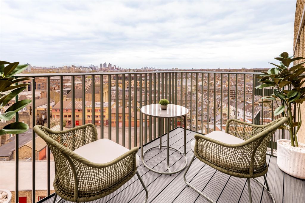 Property photo 3 of 10 Image