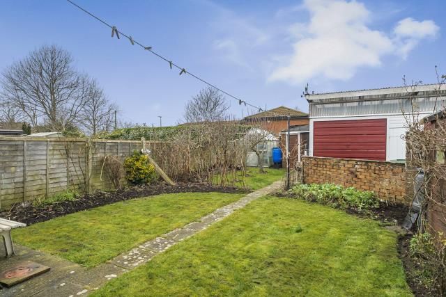 Property photo 2 of 18 Garden