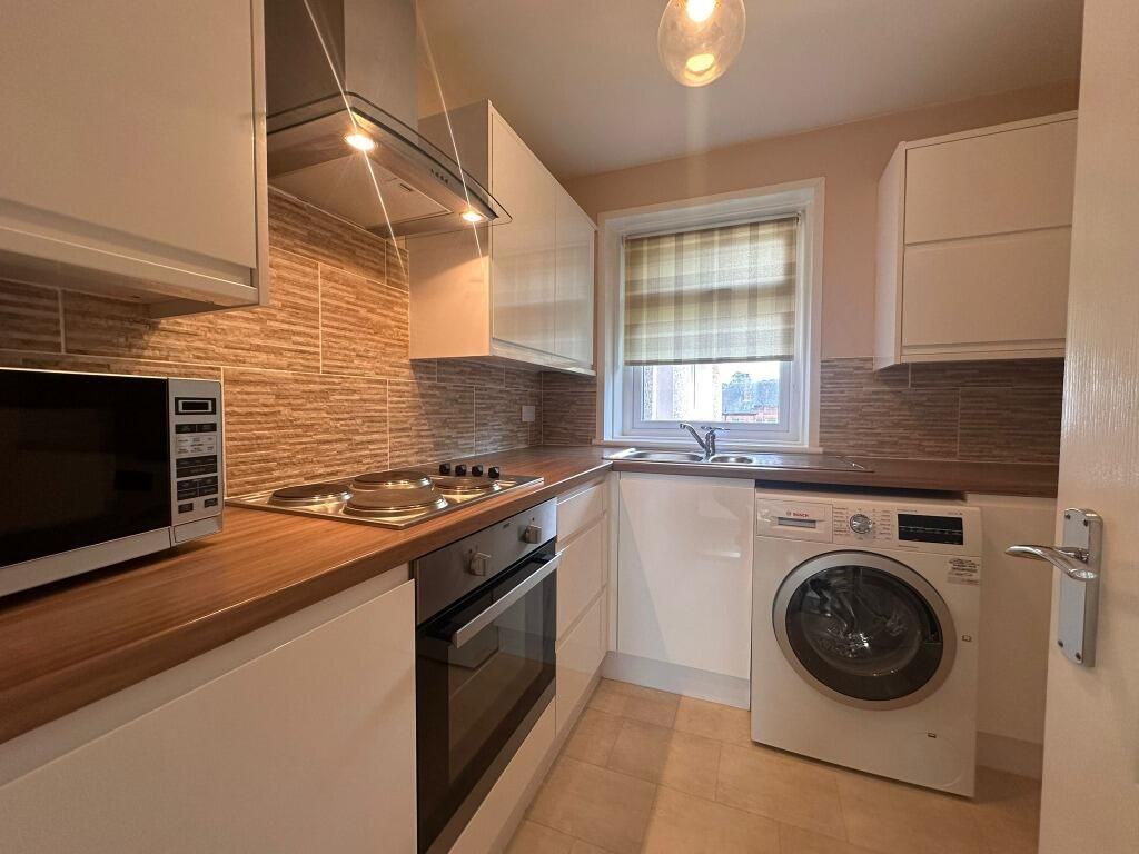 Property photo 2 of 8 2