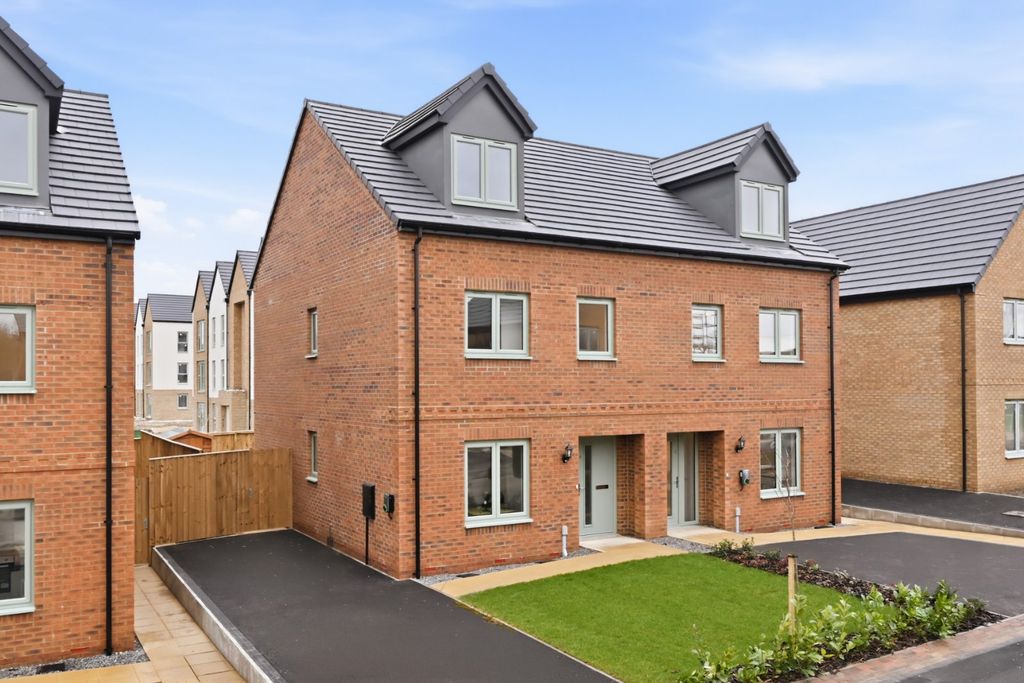 Property photo 1 of 17 Picture No. 19