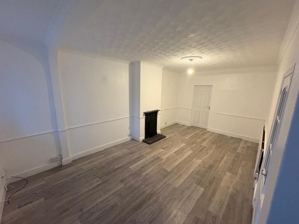 Property photo 2 of 20 Gallery