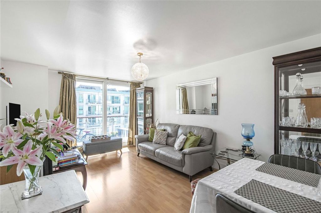 Property photo 3 of 9