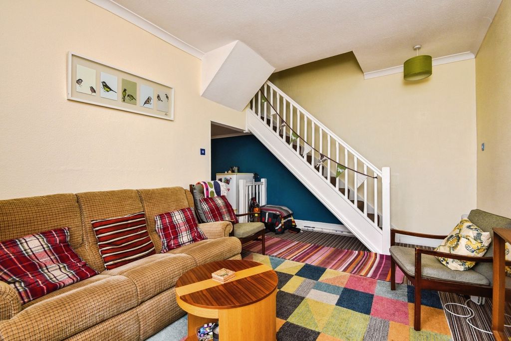Property photo 3 of 20 Pbox-Img.Jpg