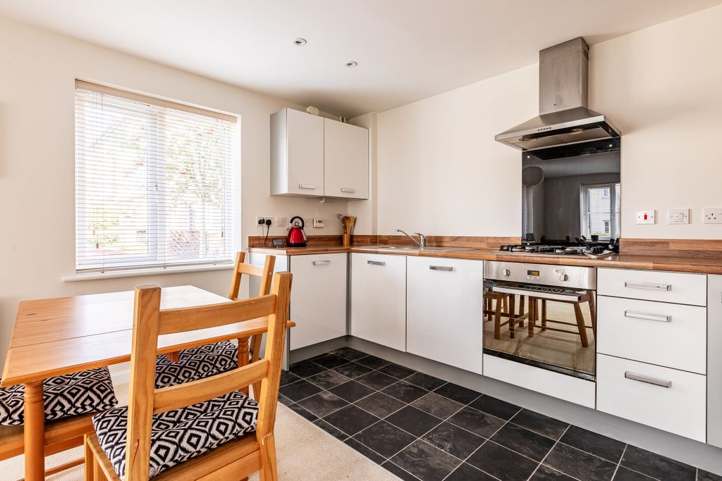 Property photo 3 of 17 640428_3_10867078