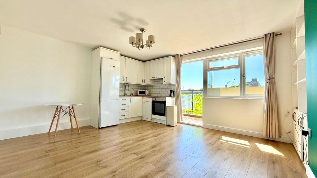 Property photo 1 of 7 2.Jpg