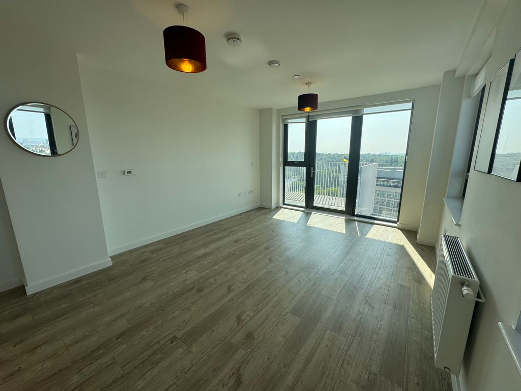 Property photo 1 of 15 Image00001