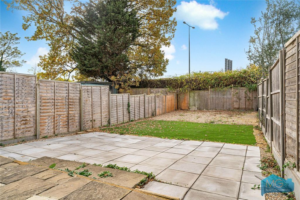 Property photo 2 of 15 Picture No. 26