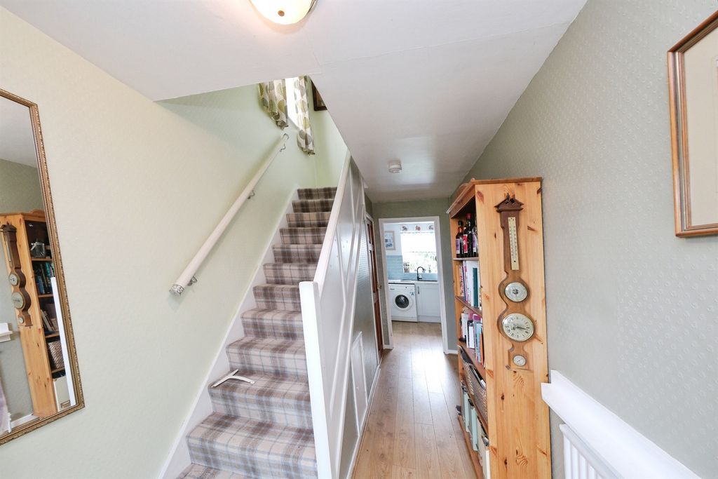 Property photo 3 of 18