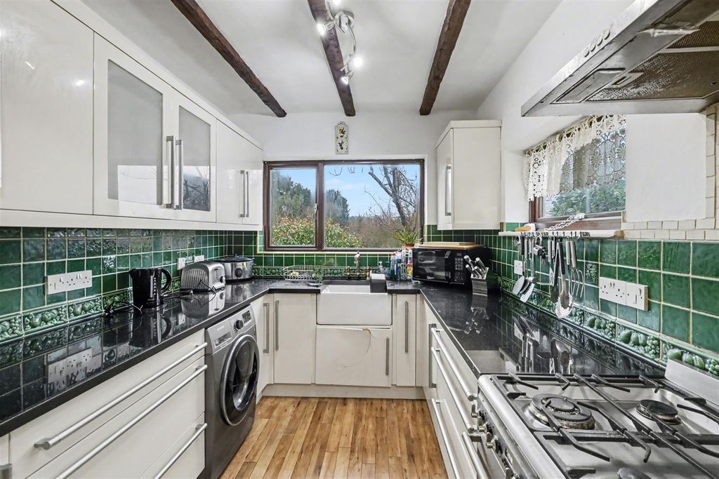 Property photo 2 of 25 Raw_5.Jpg