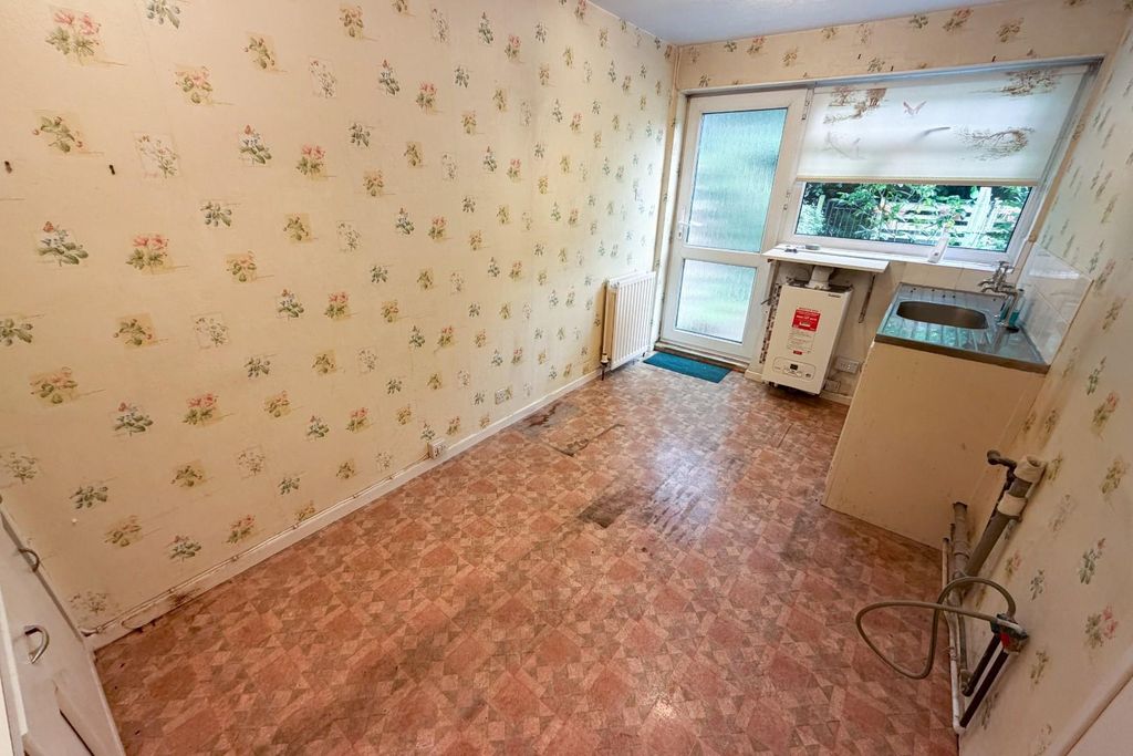 Property photo 3 of 13 3.Jpg