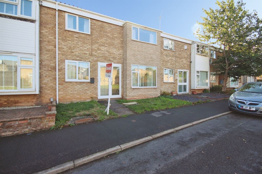 Property photo 1 of 12