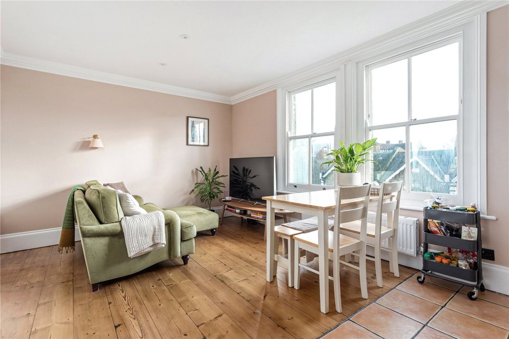 Property photo 1 of 12 Picture No. 02