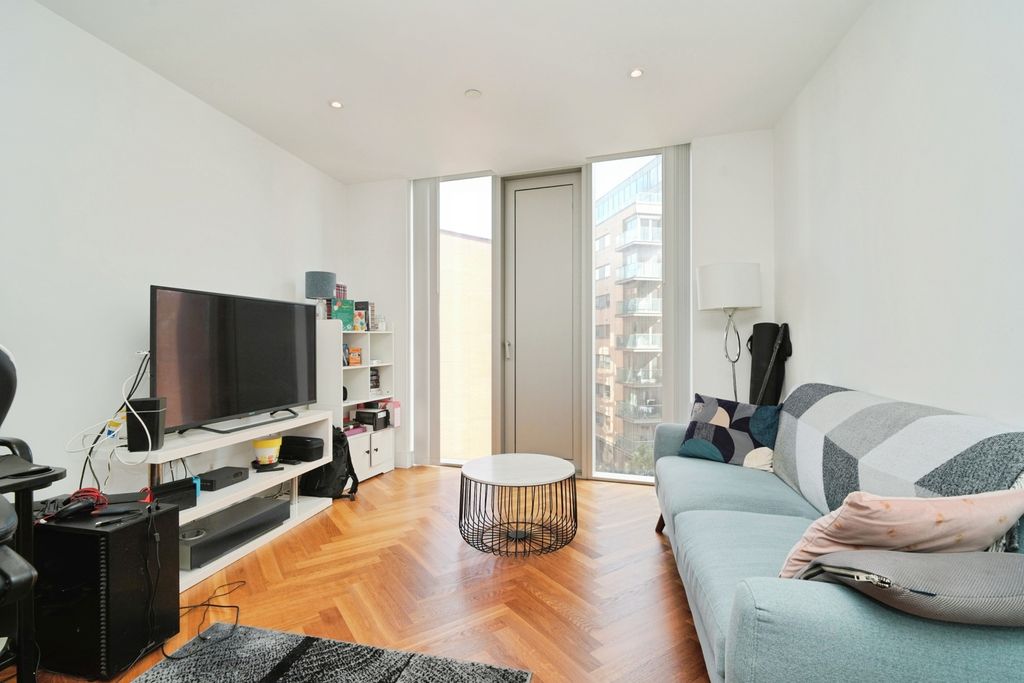 Property photo 2 of 30 Photo