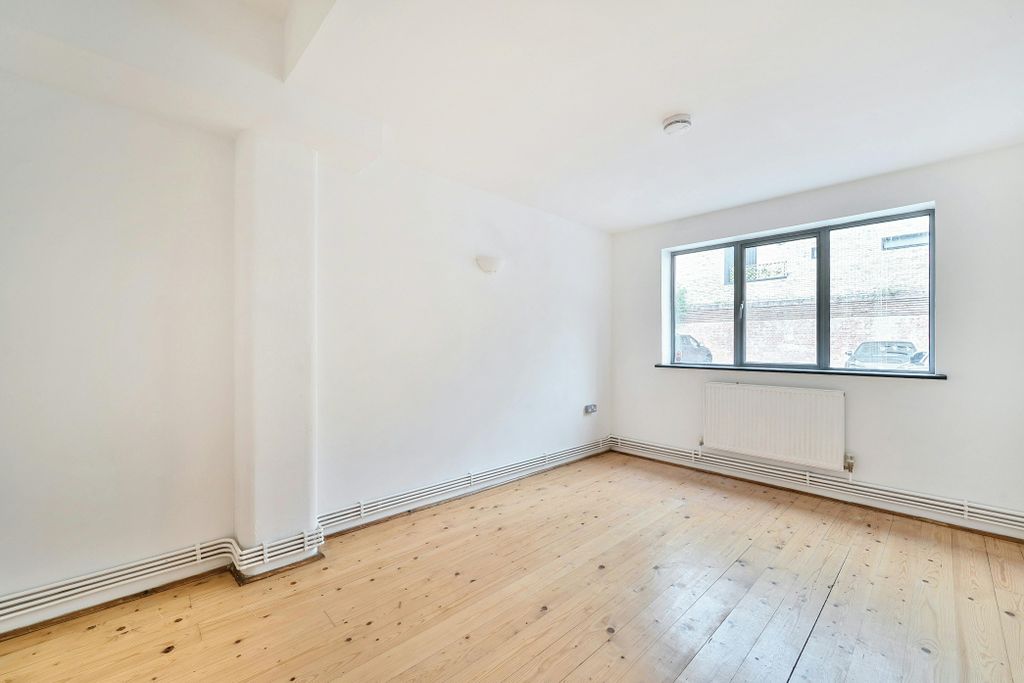 Property photo 1 of 6 Anton 6.Jpg