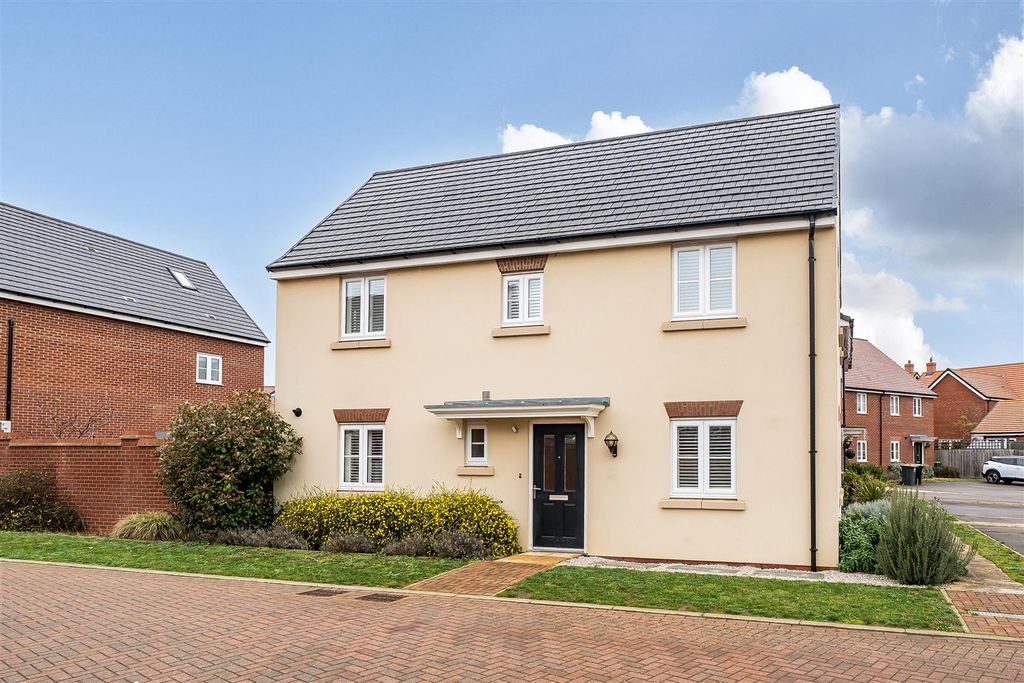 Property photo 1 of 18 1388610-17-6942Ae51B43d1.Jpg