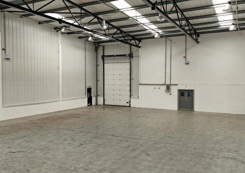 Property photo 2 of 4 Warehouse.Jpeg
