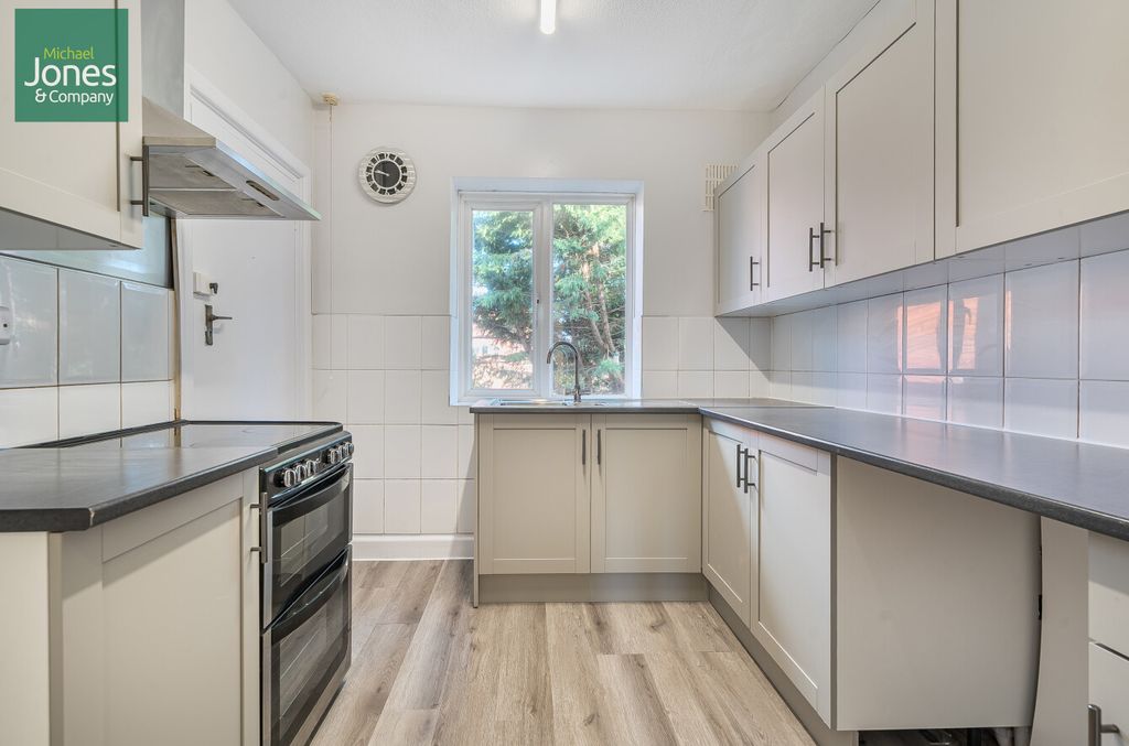 Property photo 1 of 14 Kitchen