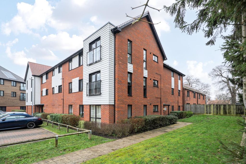 Property photo 1 of 11 1405568-3-6980c8E6Bcb3B.Jpg