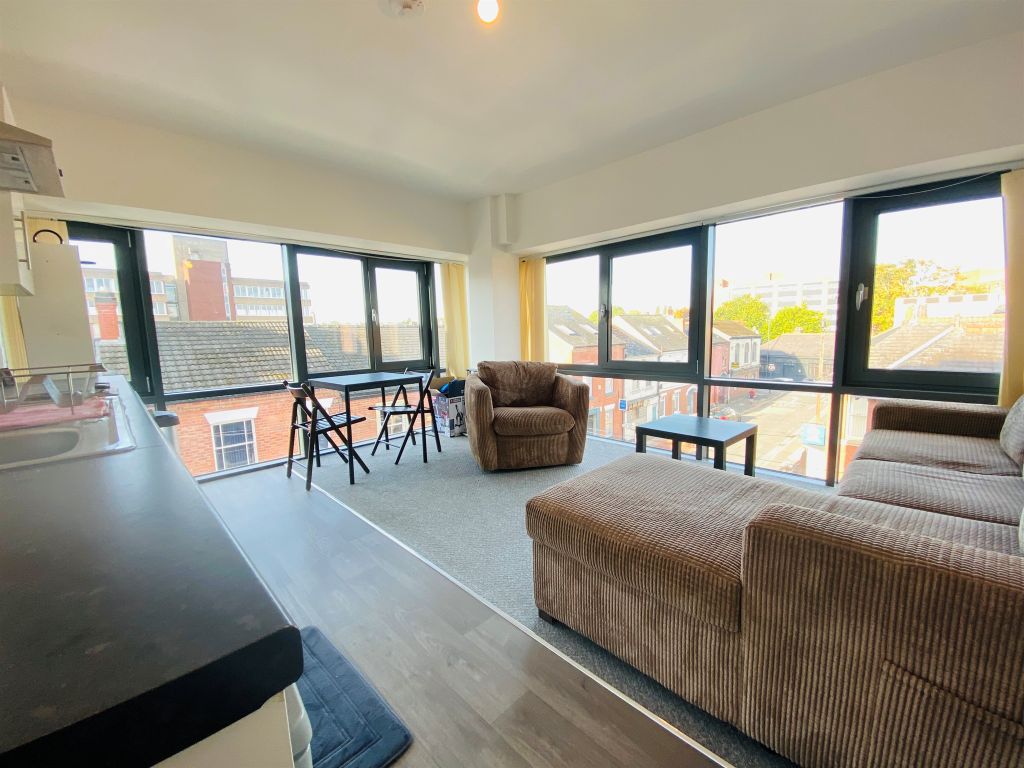 Property photo 3 of 6