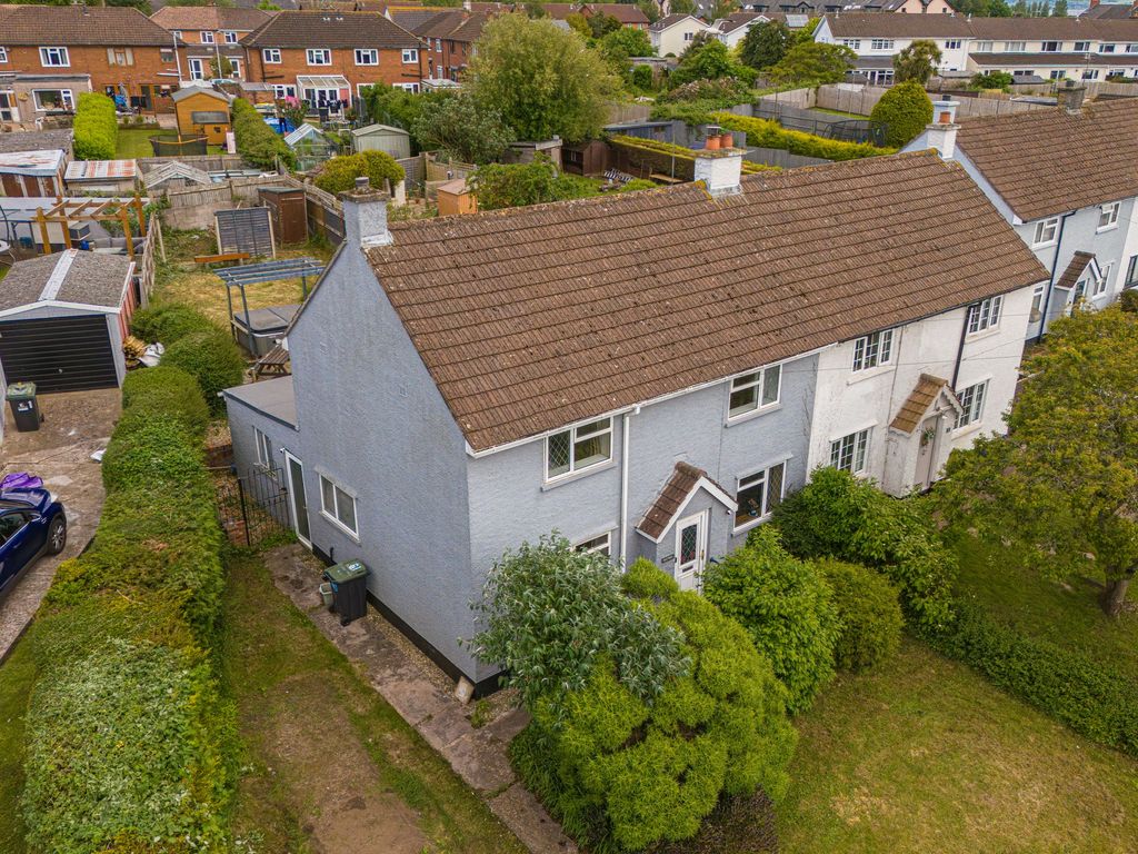Property photo 1 of 39