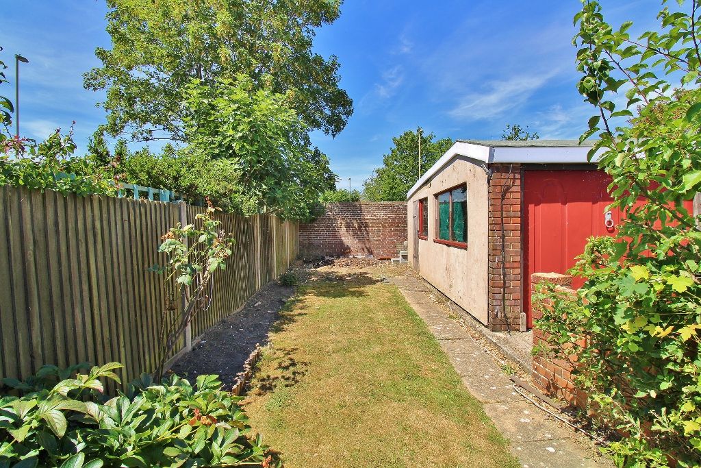 Property photo 2 of 21