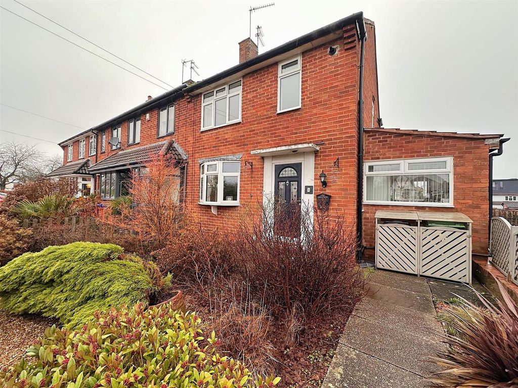 Property photo 1 of 17 666.Jpg