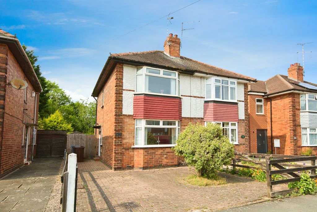 Property photo 1 of 13