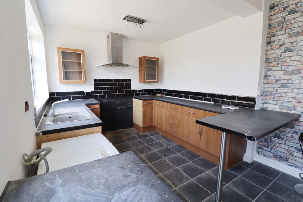 Property photo 3 of 14 Img_6629 E.Jpg
