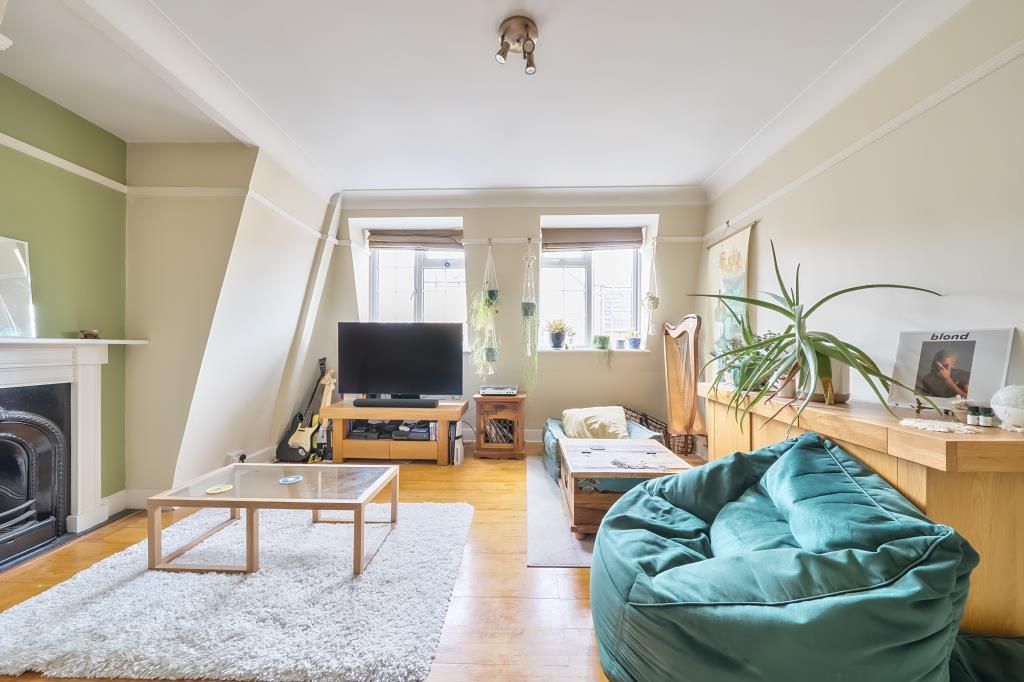 Property photo 1 of 12 Reception Room