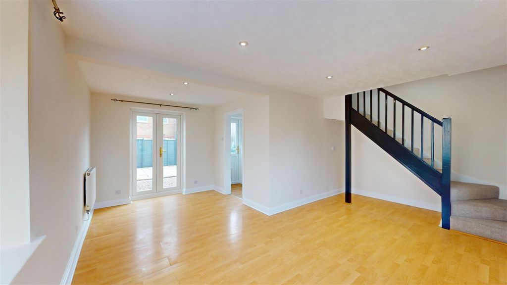 Property photo 2 of 11 1-Primrose-Close-11042025_165224.Jpg