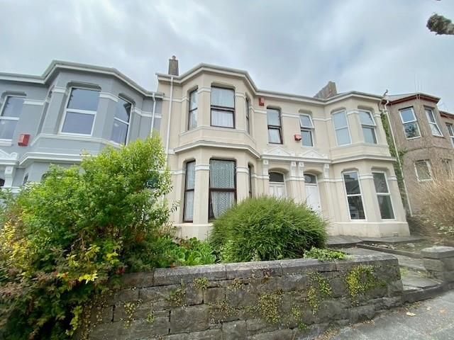 Property photo 1 of 7 35 Green Front.Jpg