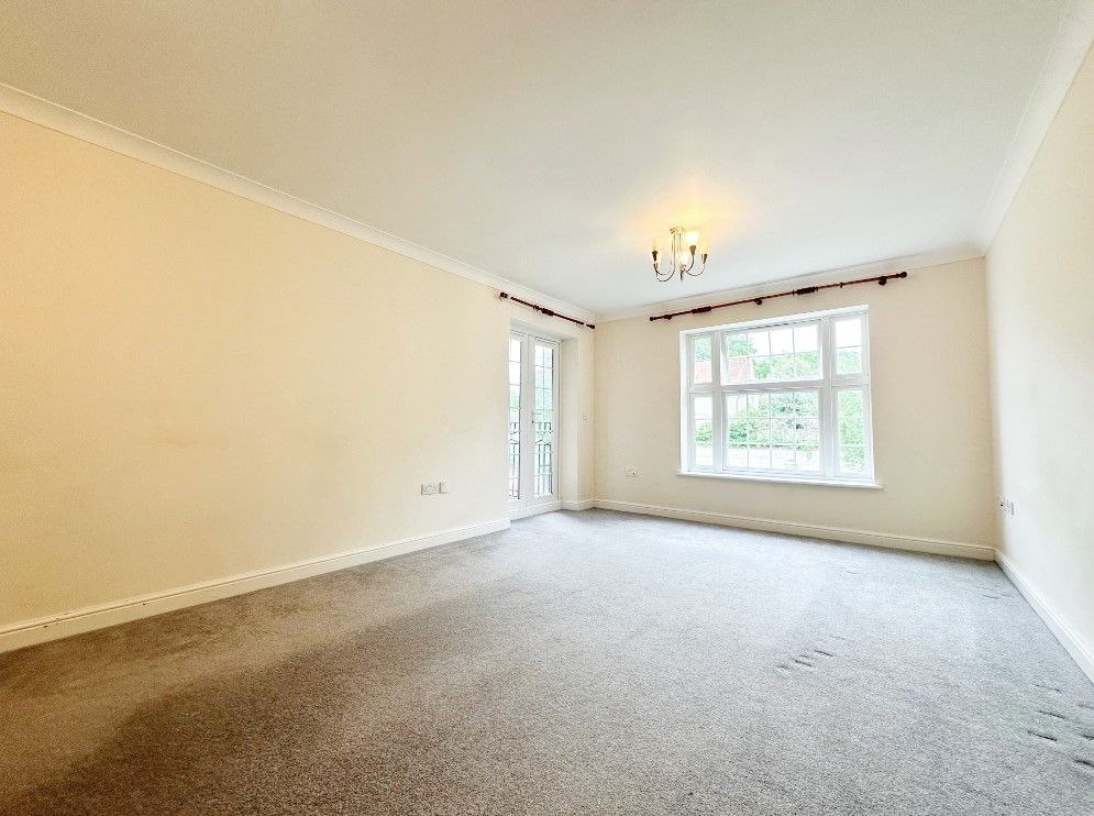Property photo 3 of 9