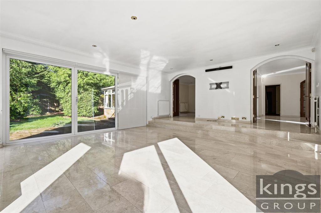 Additional image 6 of 6 bed detached house for saleHarlow Common, Harlow CM17