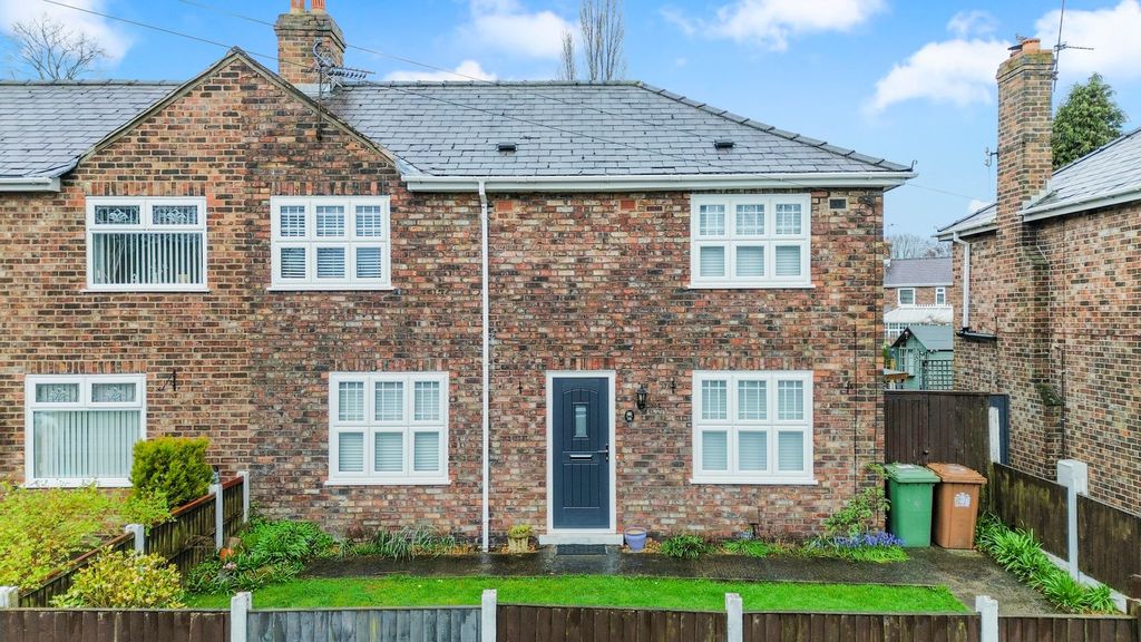 Property photo 1 of 33