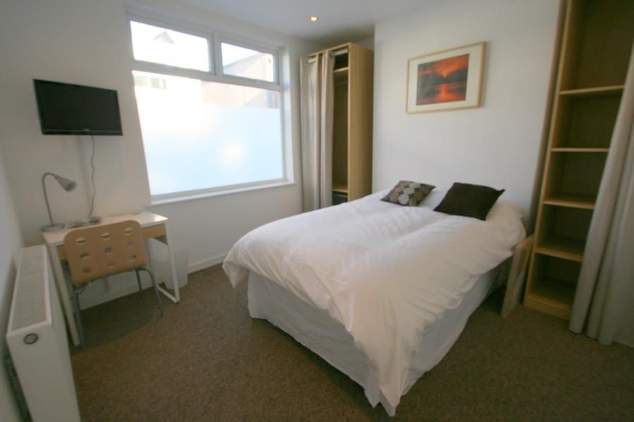 Property photo 2 of 4