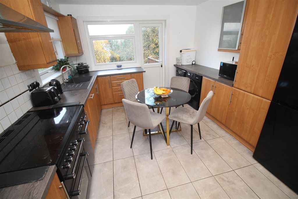 Property photo 3 of 35 Img_5700.Jpg