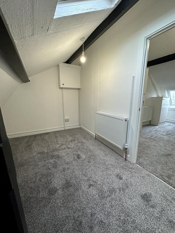 Property photo 3 of 13 Photo 2