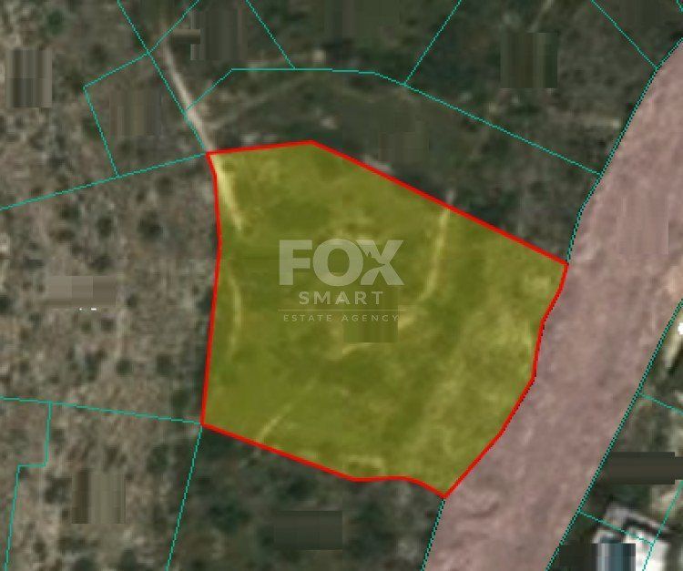 Property photo 1 of 2 Plot For Sale In Agia Fylaxis Limassol Cyprus