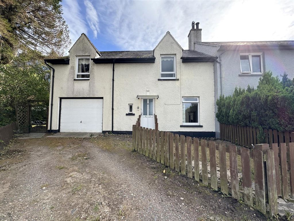 Property photo 1 of 14 Front.Jpg