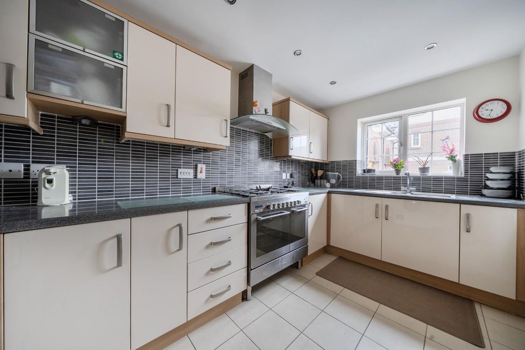 Property photo 2 of 14 1-699848cd71d79-1417757-1-69974Ca0B6Be5-1.Jpg