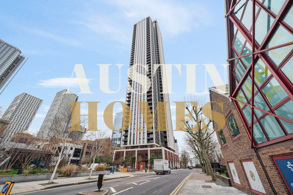 Property photo 2 of 12