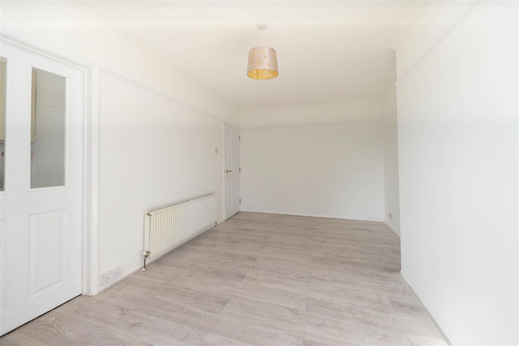 Property photo 3 of 12 Living/Dining Room