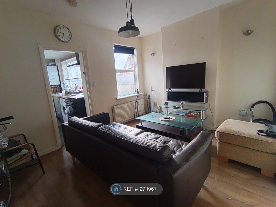 Property photo 3 of 5