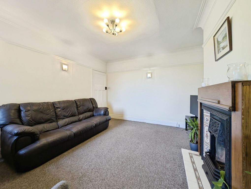 Property photo 2 of 14 Pbox-Img.Jpg