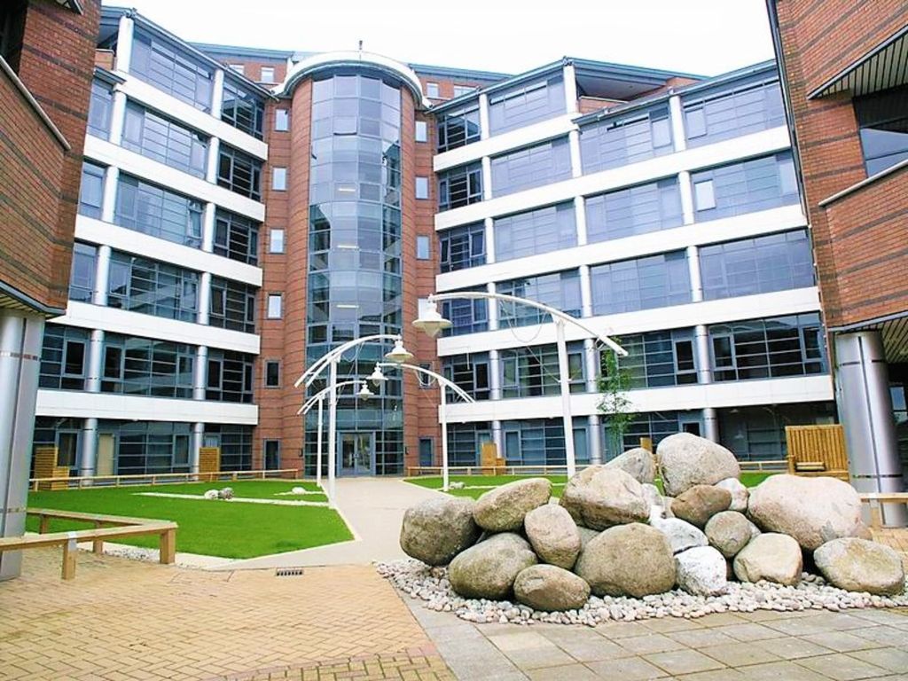 Property photo 3 of 8