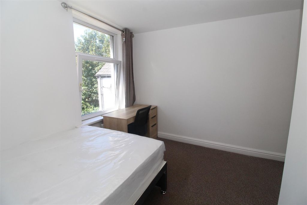 Property photo 3 of 16 Xyjkszefq0Yvuh7Spnaxda.Jpg
